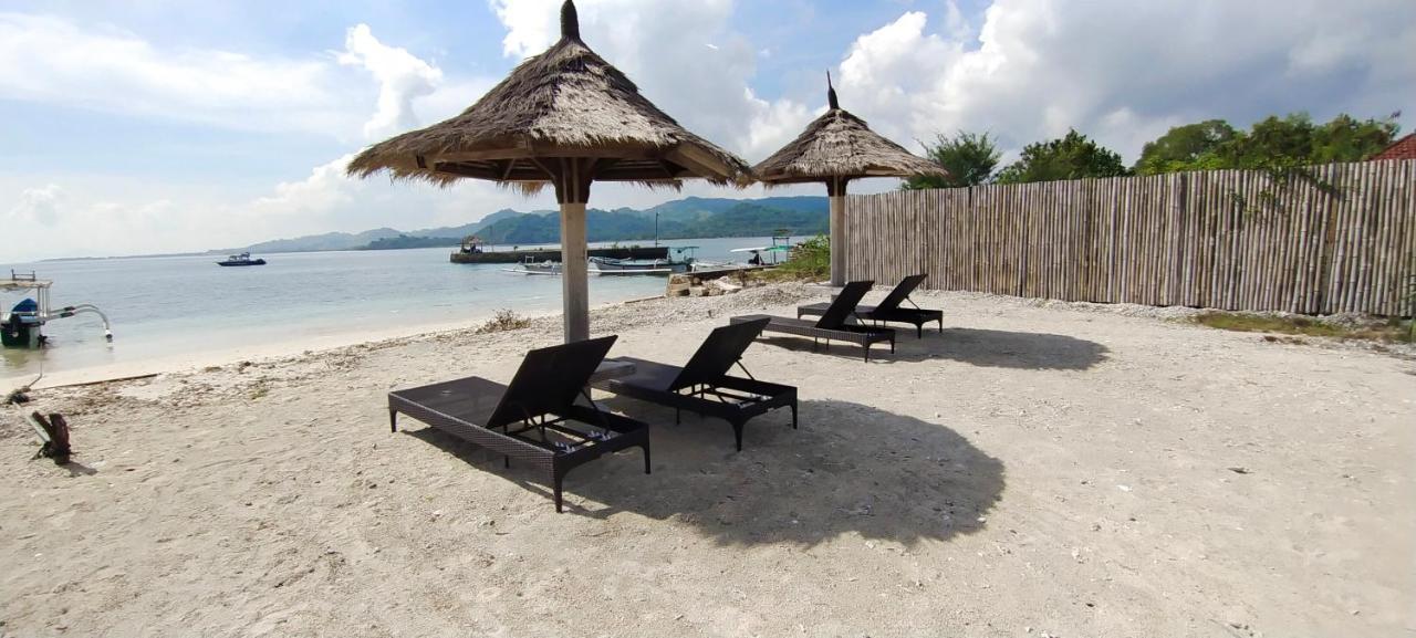 Hotel Alam Karang Gili Gede Esterno foto