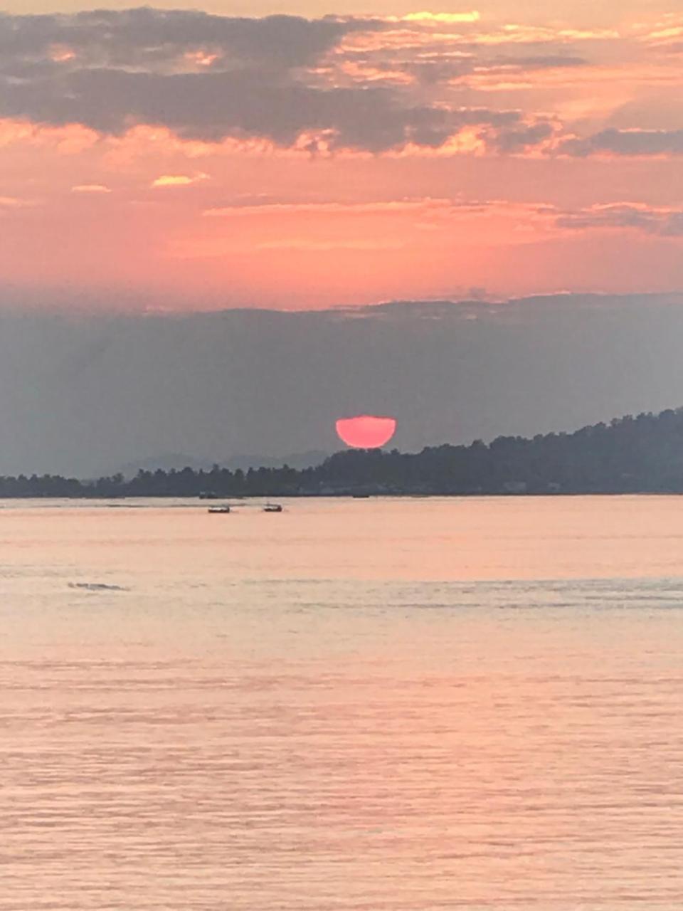 Hotel Alam Karang Gili Gede Esterno foto
